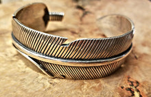 Load image into Gallery viewer, Heavy Navajo Sterling Feather bracelet